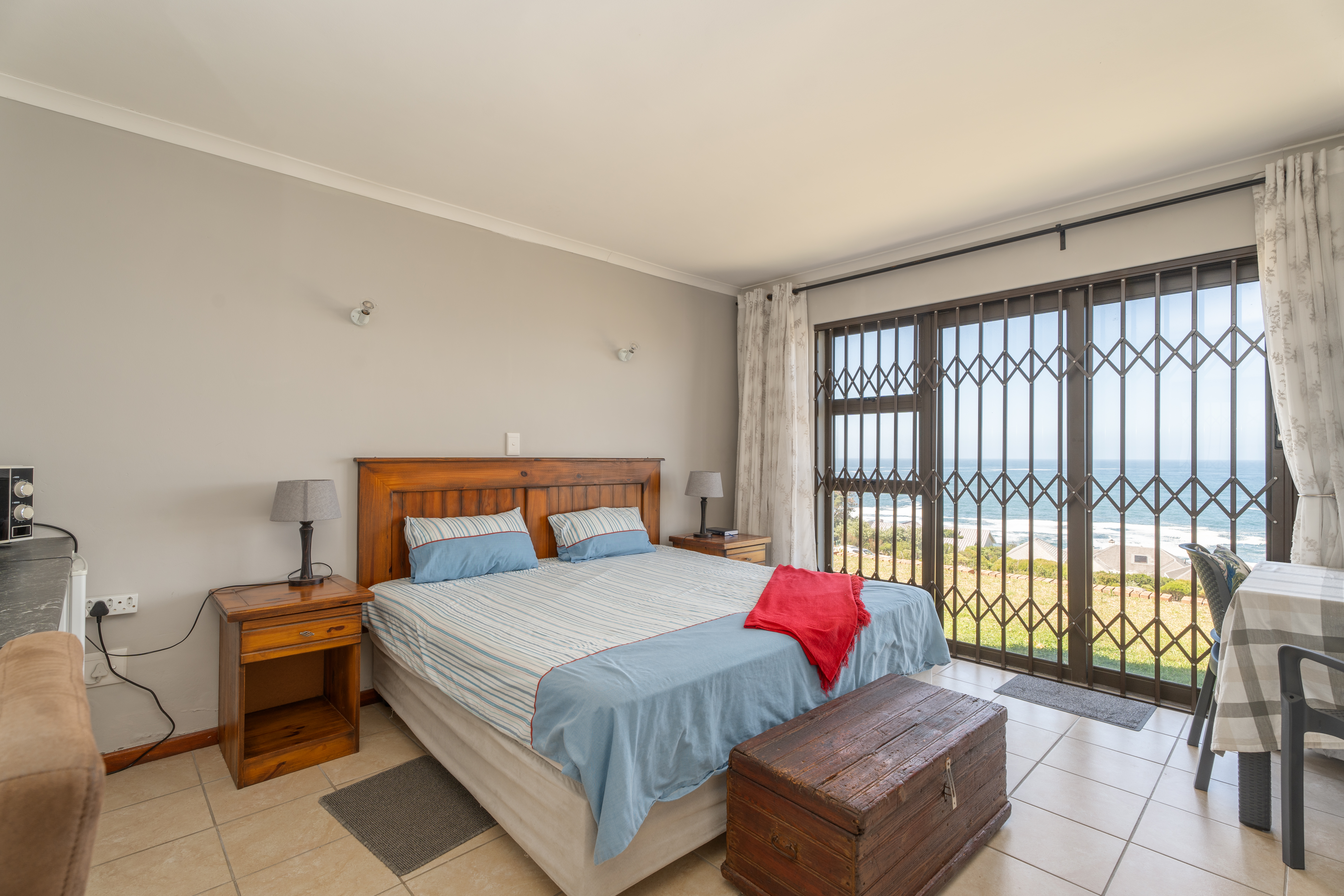 5 Bedroom Property for Sale in Bettys Bay Western Cape